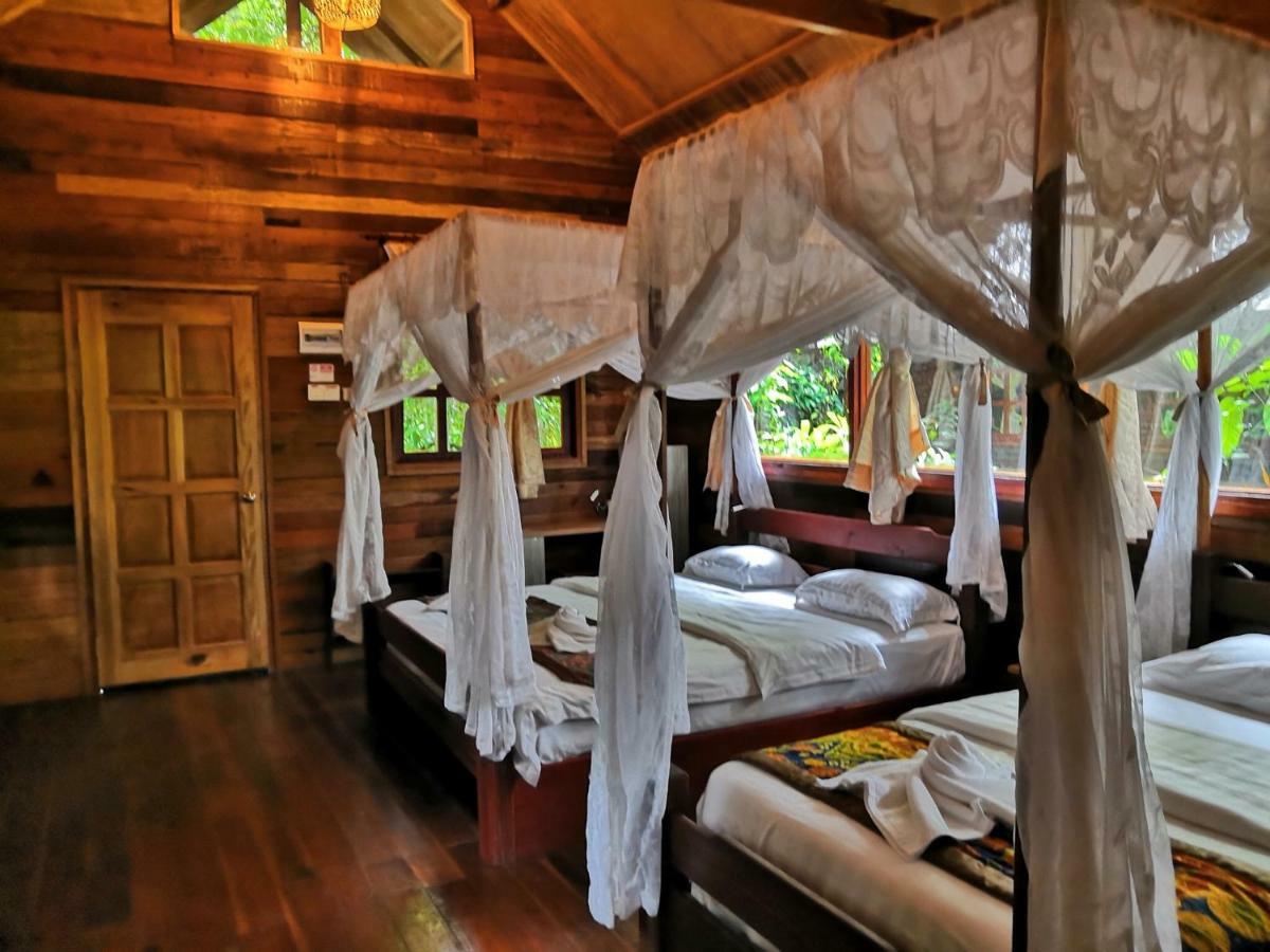 婆罗洲天然苏克毕丽特山林小屋 比利特 外观 照片